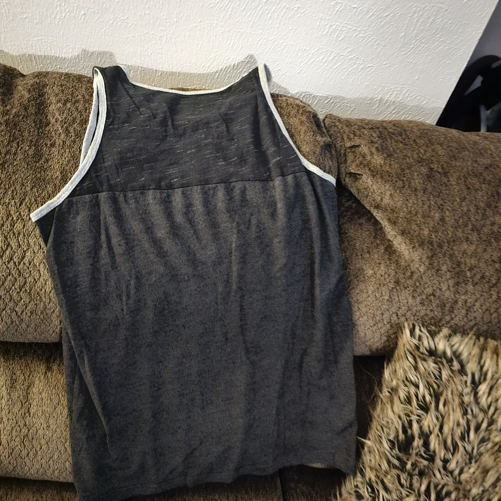 Tank top - Picture 1 of 3
